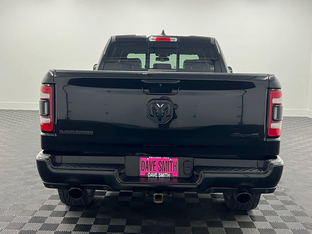 2019 Ram 1500 Laramie photo 9