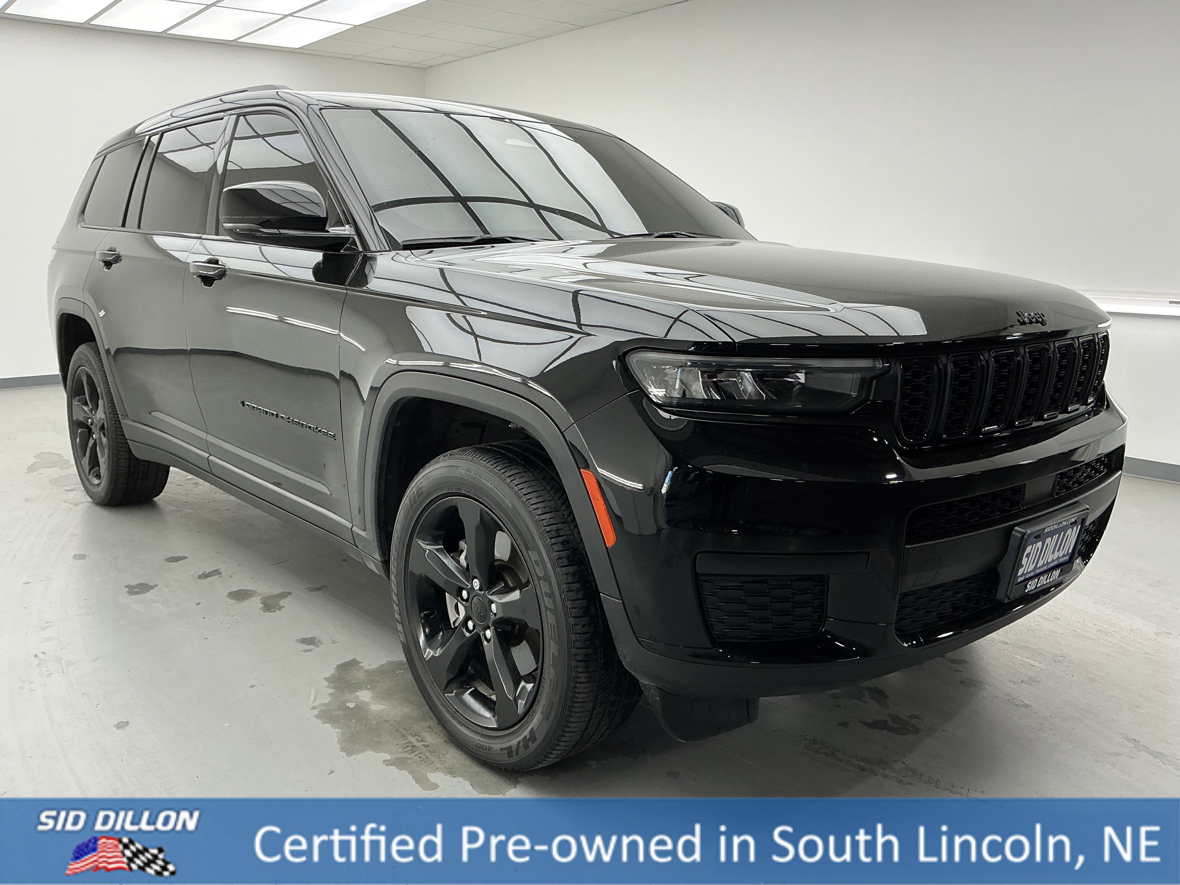 Image of Pre-Owned 2021 Jeep Grand Cherokee L Altitude 4WD SUV
