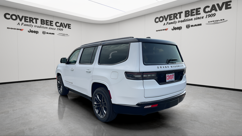 2025 Jeep Grand Wagoneer II photo 11