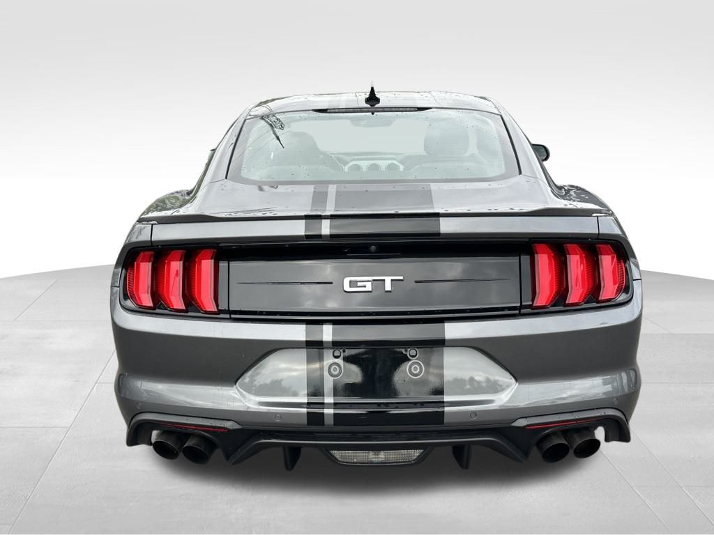 2022 Ford Mustang GT Premium photo 5