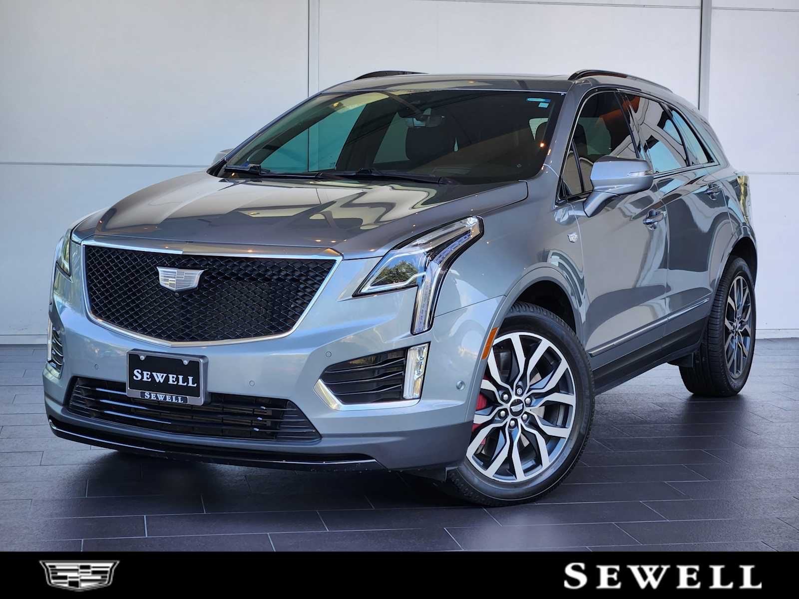 2023 Cadillac XT5 Sport's photo