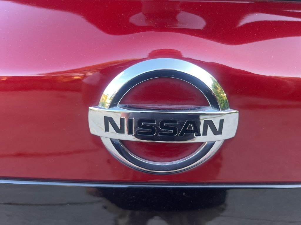 2020 Nissan Pathfinder SL photo 33