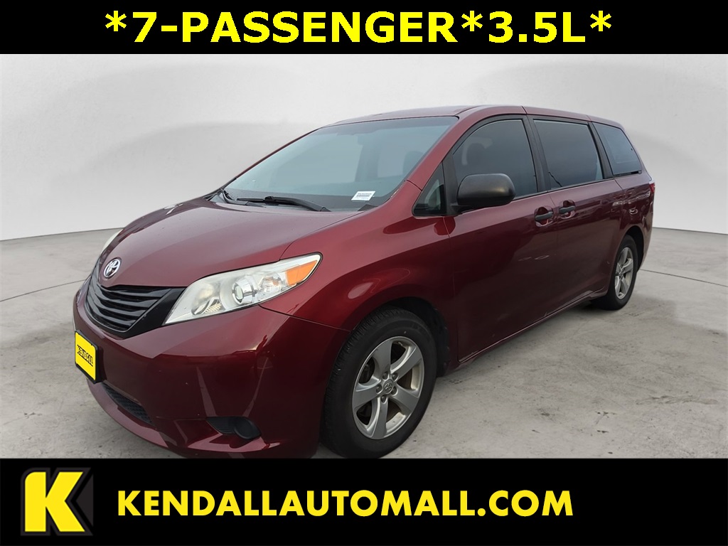 2015 Toyota Sienna L's photo