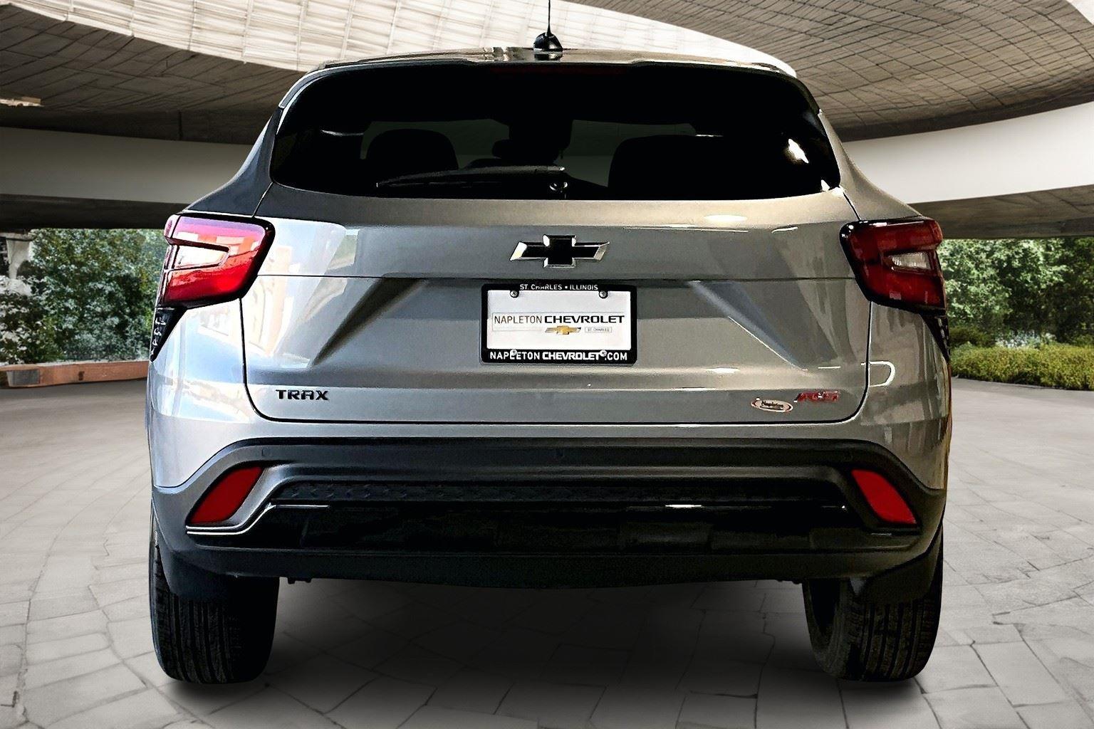 2025 Chevrolet Trax photo 4