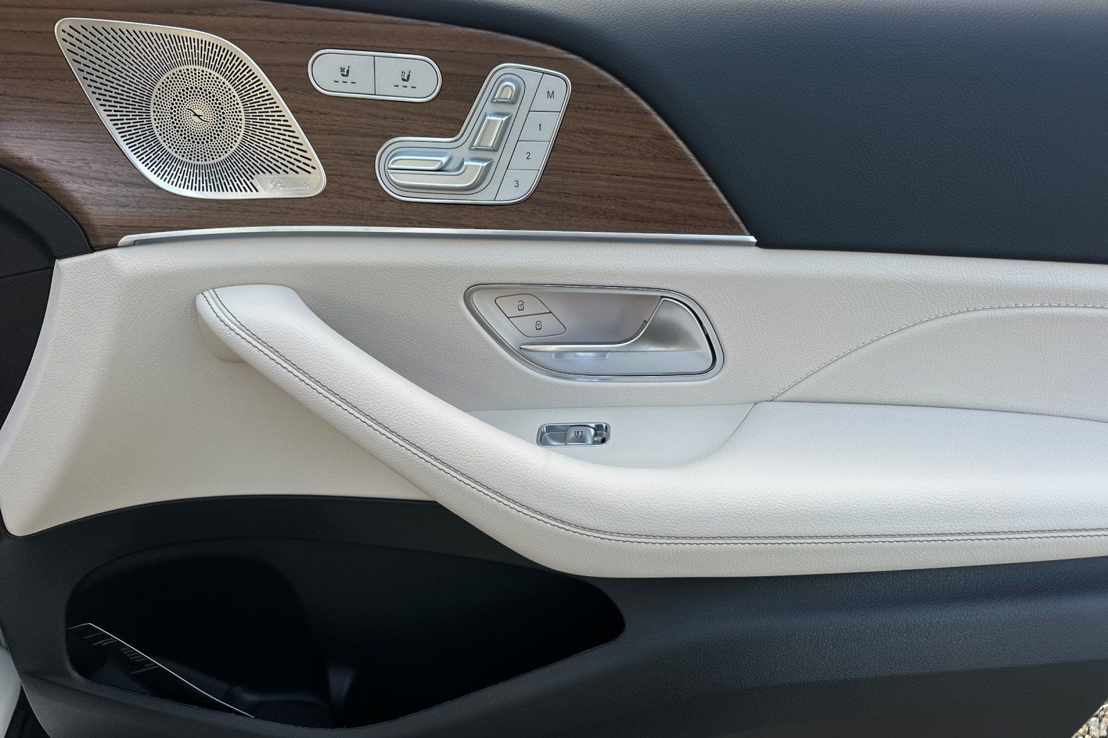 2026 Mercedes Benz GLE 450 4MATIC photo 28