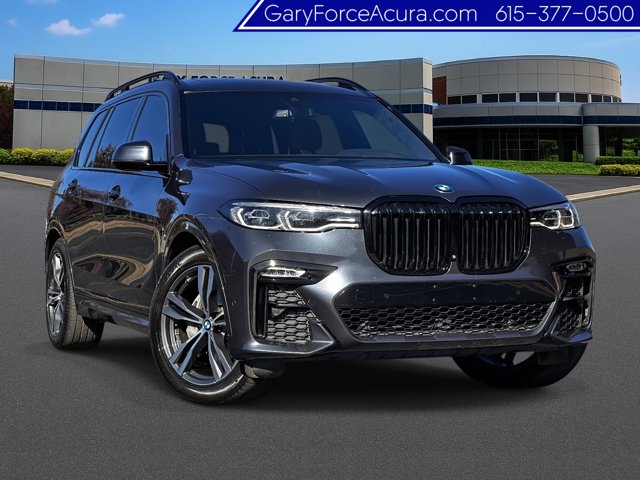 2021 BMW X7 40i's photo