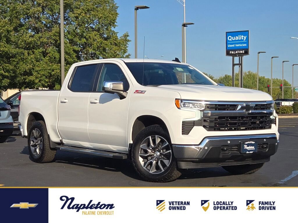 2025 Chevrolet Silverado LT's photo