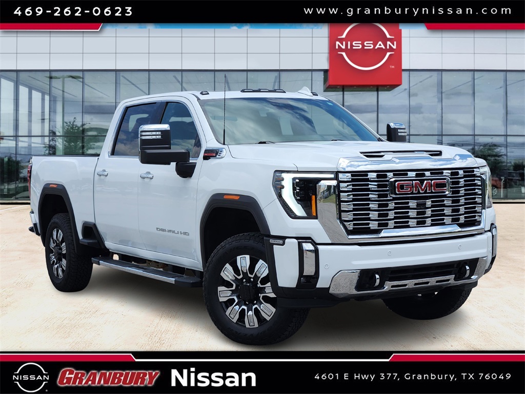 2024 GMC Sierra 2500HD Denali's photo