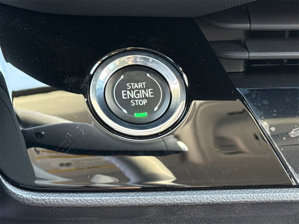 2025 BUICK ENVISION - Image 23