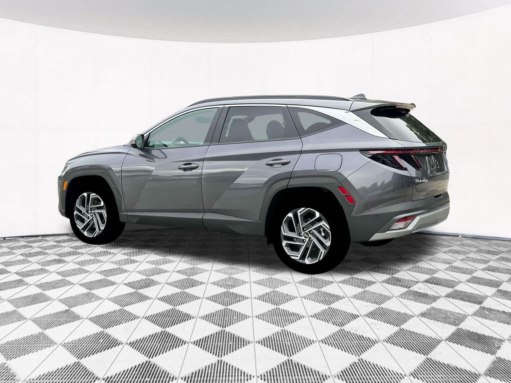 2025 Hyundai Tucson Hybrid Limited photo 3