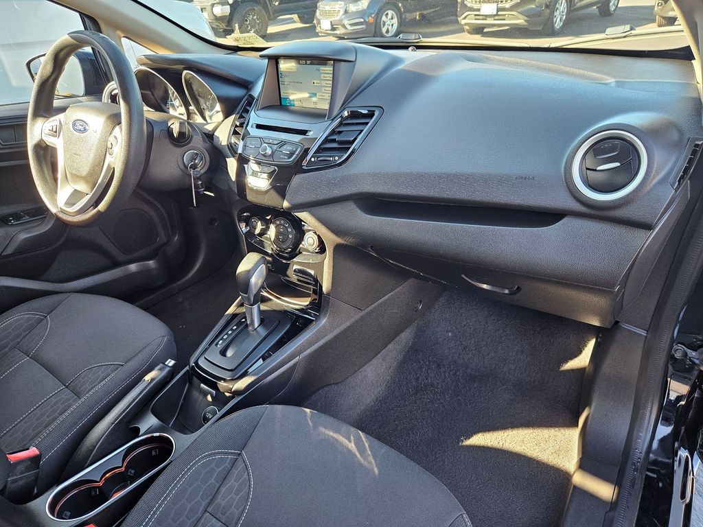 2019 Ford Fiesta SE photo 30