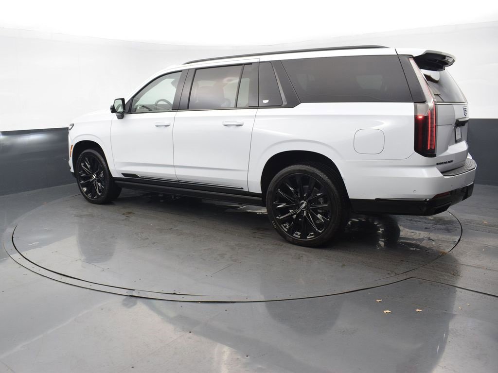 2026 Cadillac Escalade ESV Platinum Sport photo 3