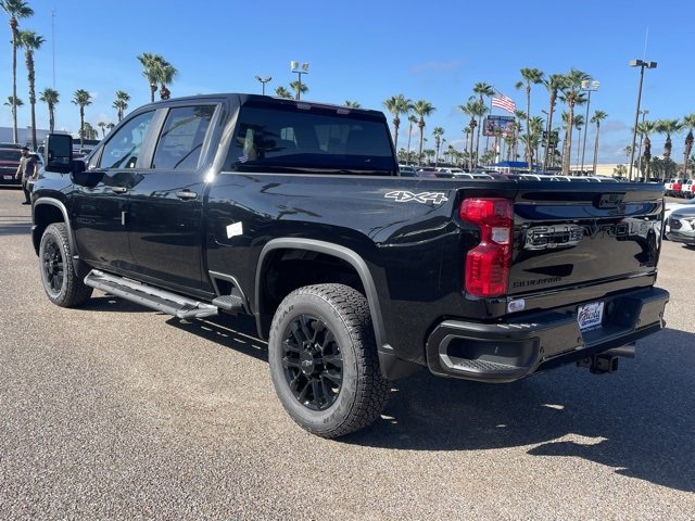 2026 Chevrolet Silverado 2500HD Custom photo 5