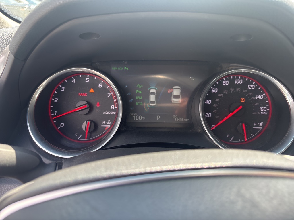 2018 Toyota Camry XSE photo 8