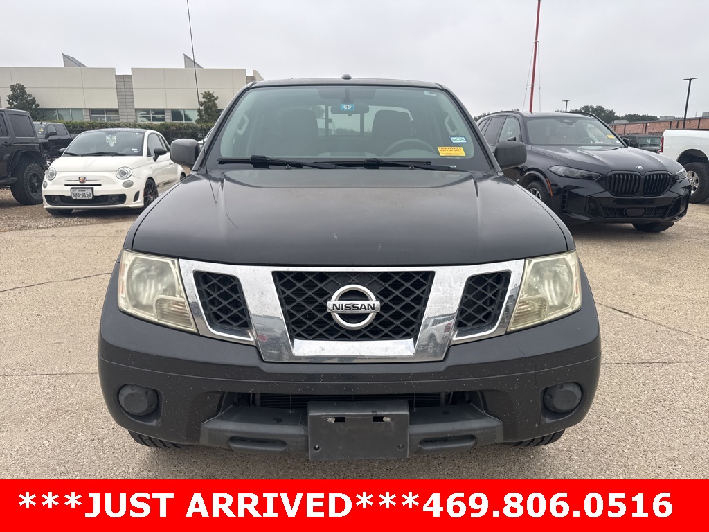 2015 Nissan Frontier SV photo 9