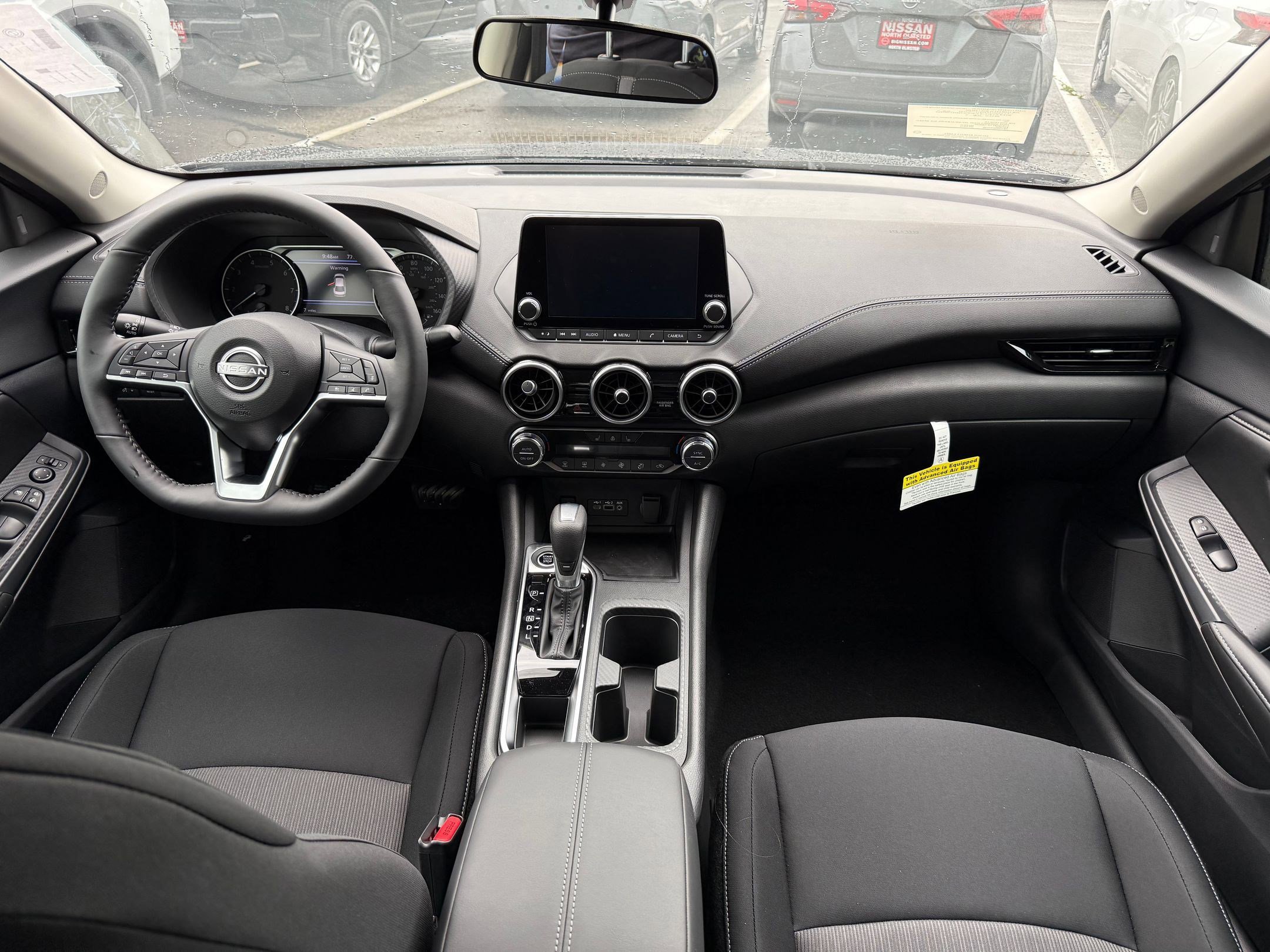 2025 Nissan Sentra SV photo 14