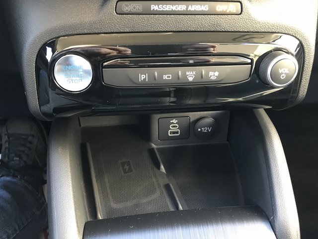2024 Ford Escape Hybrid Platinum photo 13