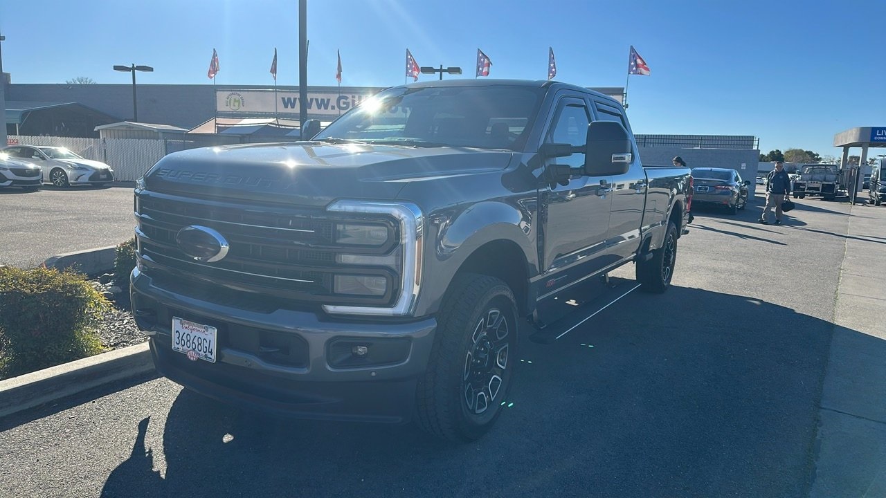 2025 Ford F-350 Base's photo