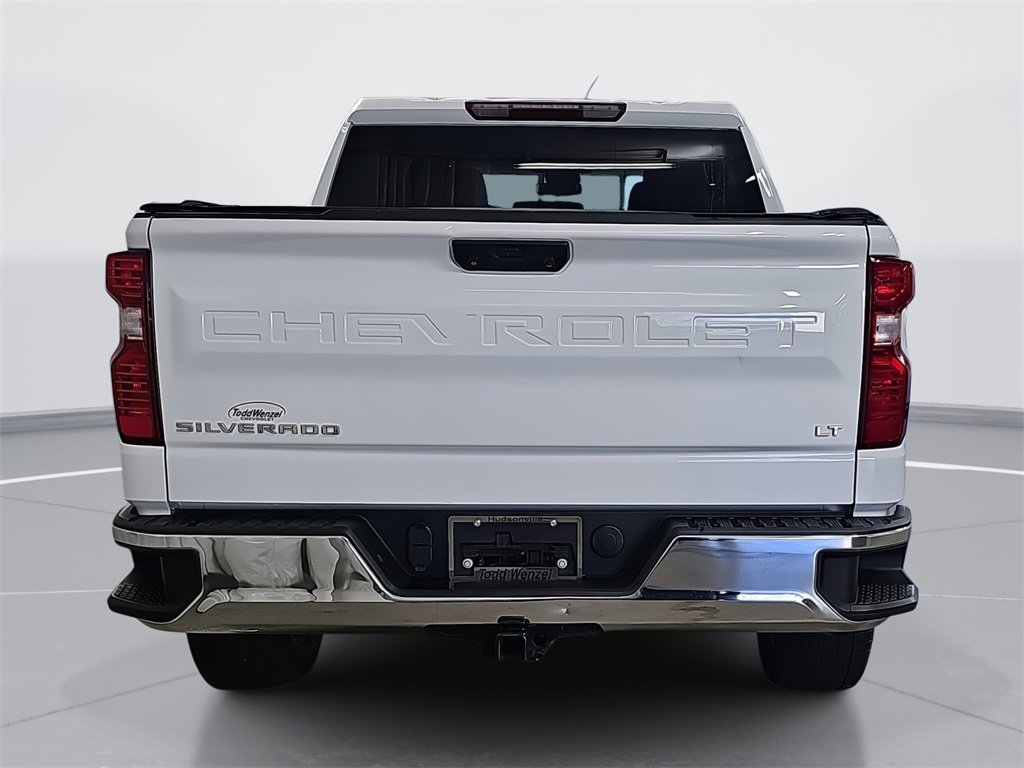 2022 Chevrolet Silverado 1500 LT photo 3