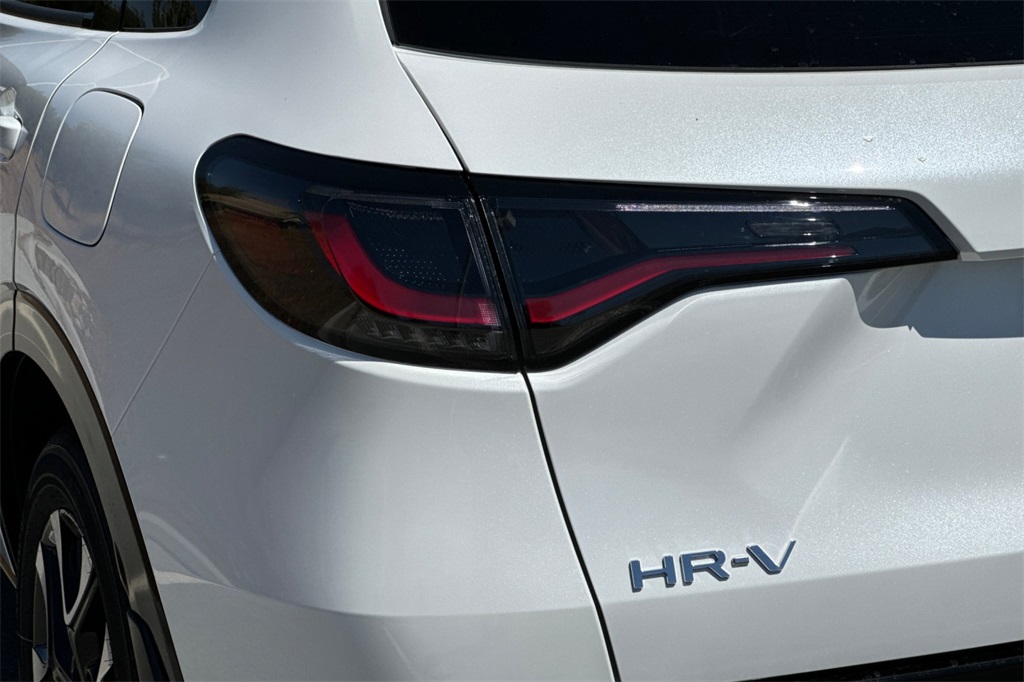 2026 Honda HR-V EX-L photo 29