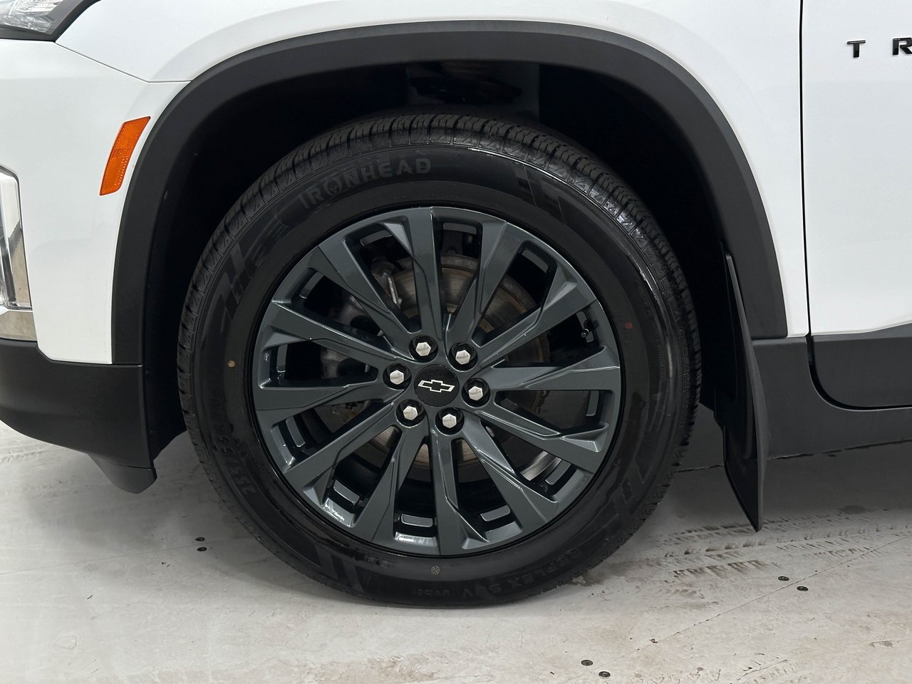 2023 Chevrolet Traverse RS photo 34