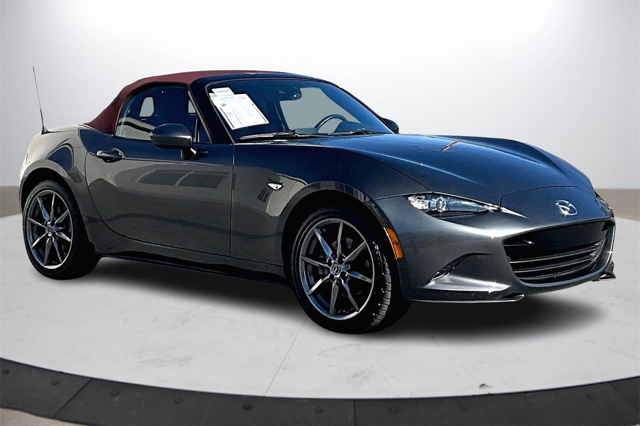 2018 Mazda MX-5 Miata Grand Touring's photo