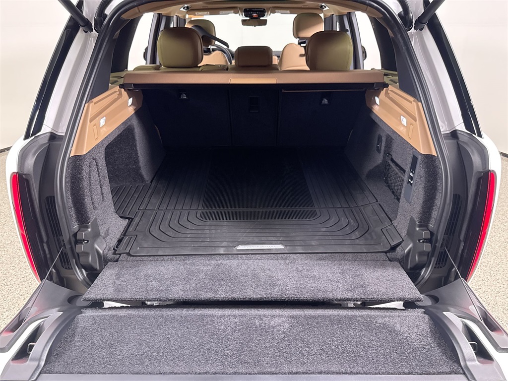 2025 Land Rover Range Rover SE photo 20