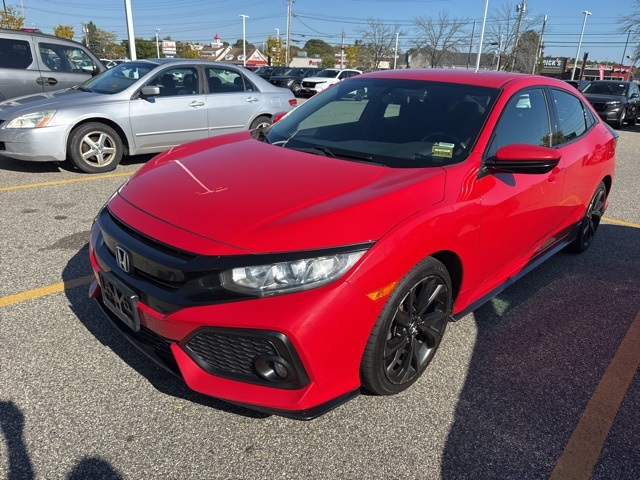 2018 Honda Civic Sport photo 4