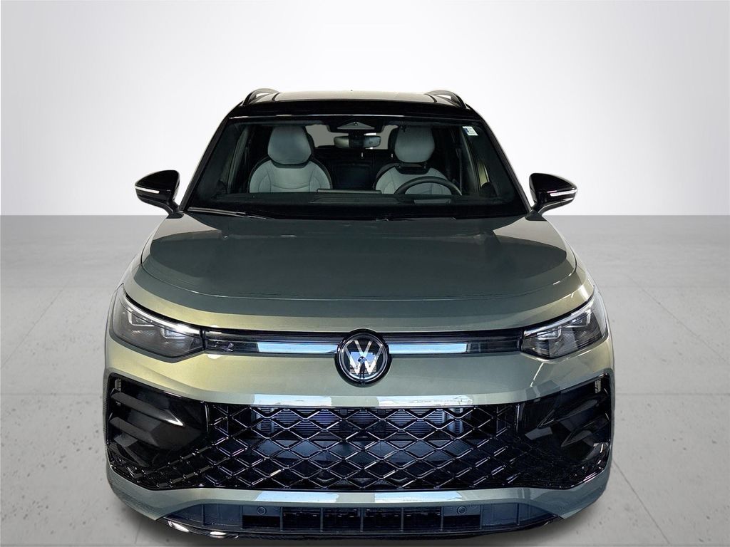 2025 Volkswagen Tiguan SE R-Line Black photo 2
