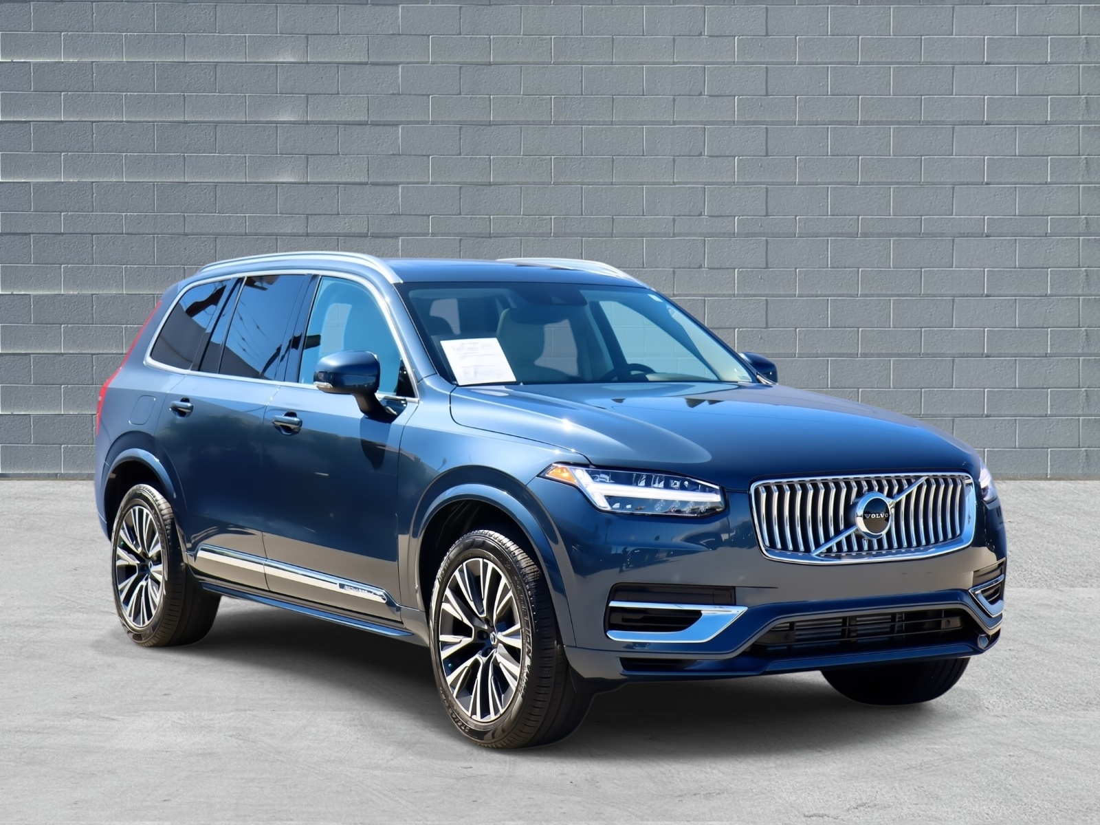 2022 Volvo XC90 Inscription Expression's photo