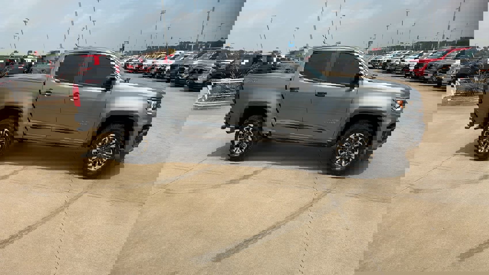 2021 Chevrolet Colorado Z71 photo 9