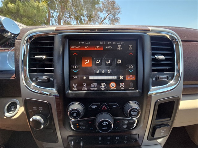 2015 Ram 3500 Laramie photo 19