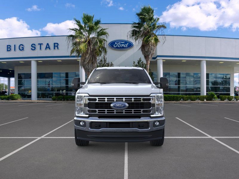2025 Ford F-250 photo 6