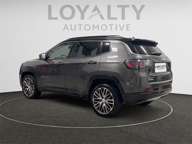 2022 Jeep Compass Limited photo 3