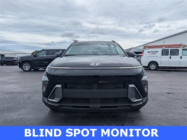 2024 Hyundai Kona SEL photo 3