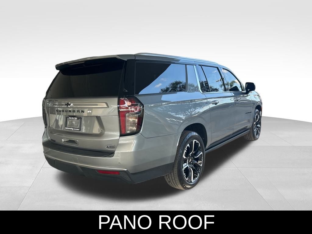 2023 Chevrolet Suburban High Country photo 2