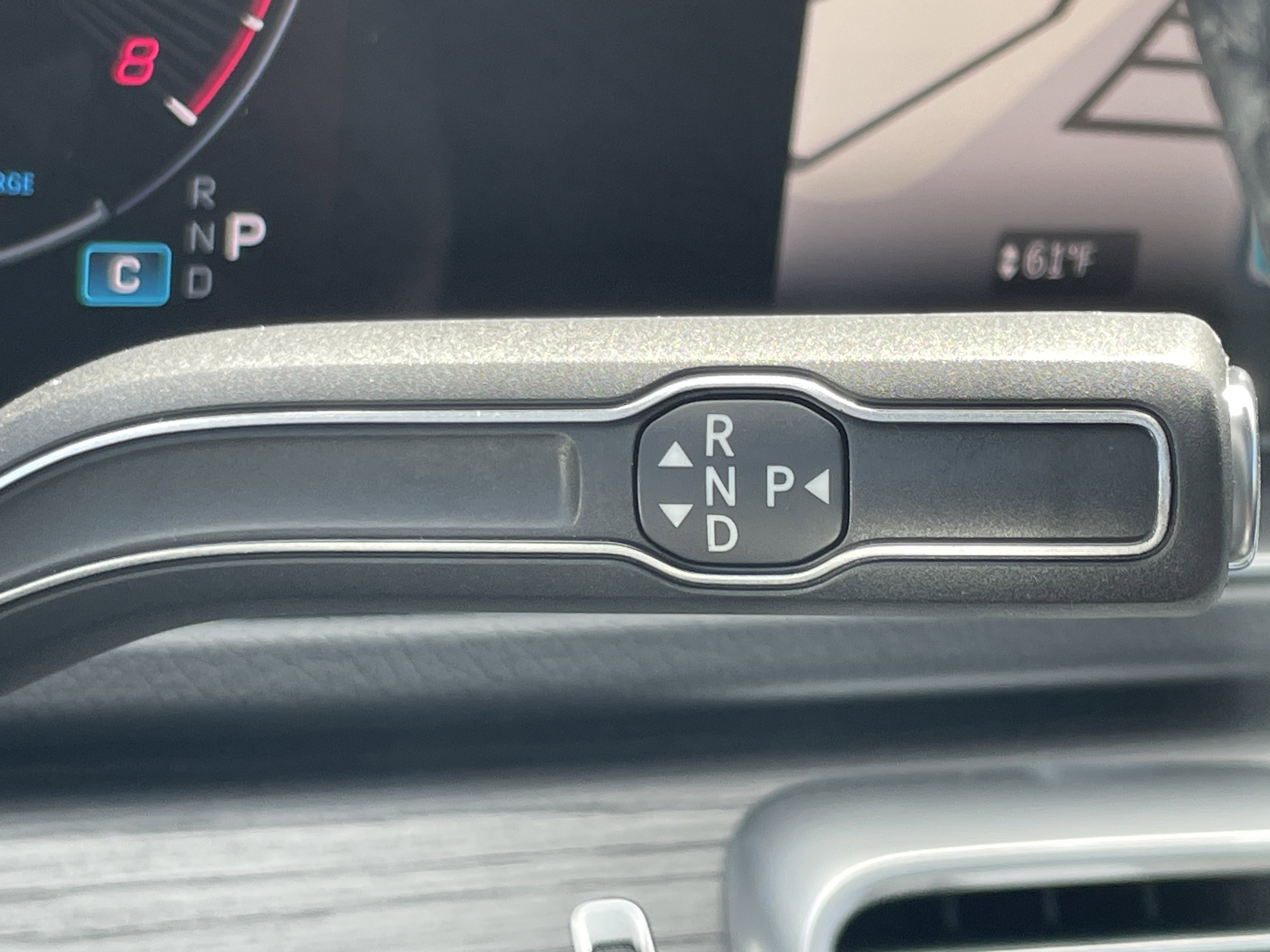 2026 Mercedes Benz GLS 450 4MATIC photo 3