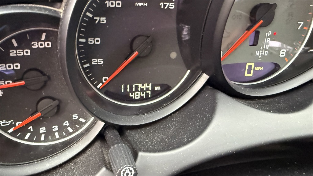 2016 Porsche Cayenne S photo 3