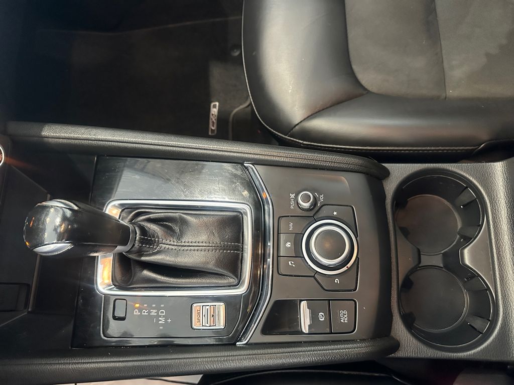 2018 Mazda CX-5 Touring photo 18