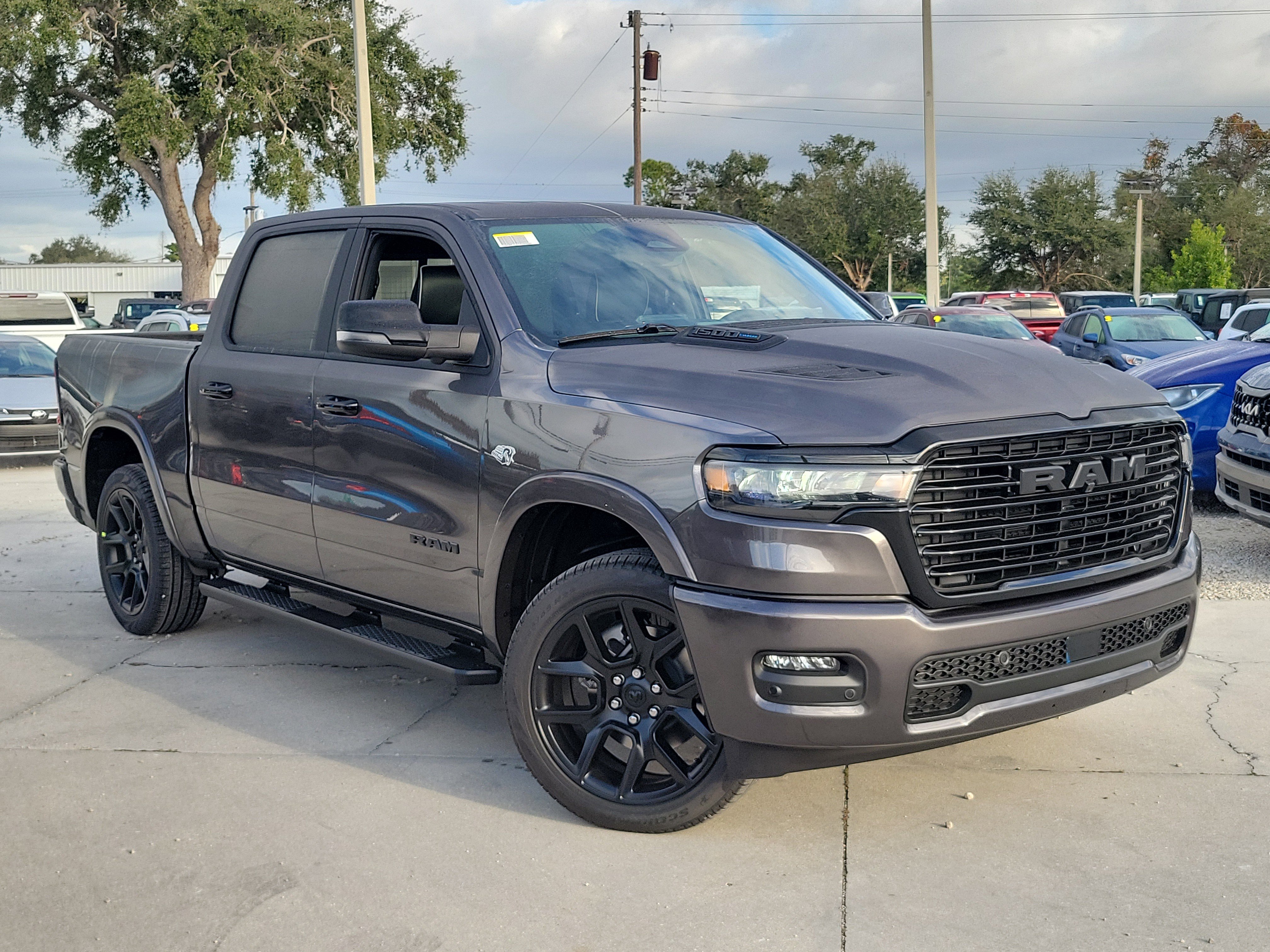 2026 RAM Ram 1500 Pickup Laramie's photo