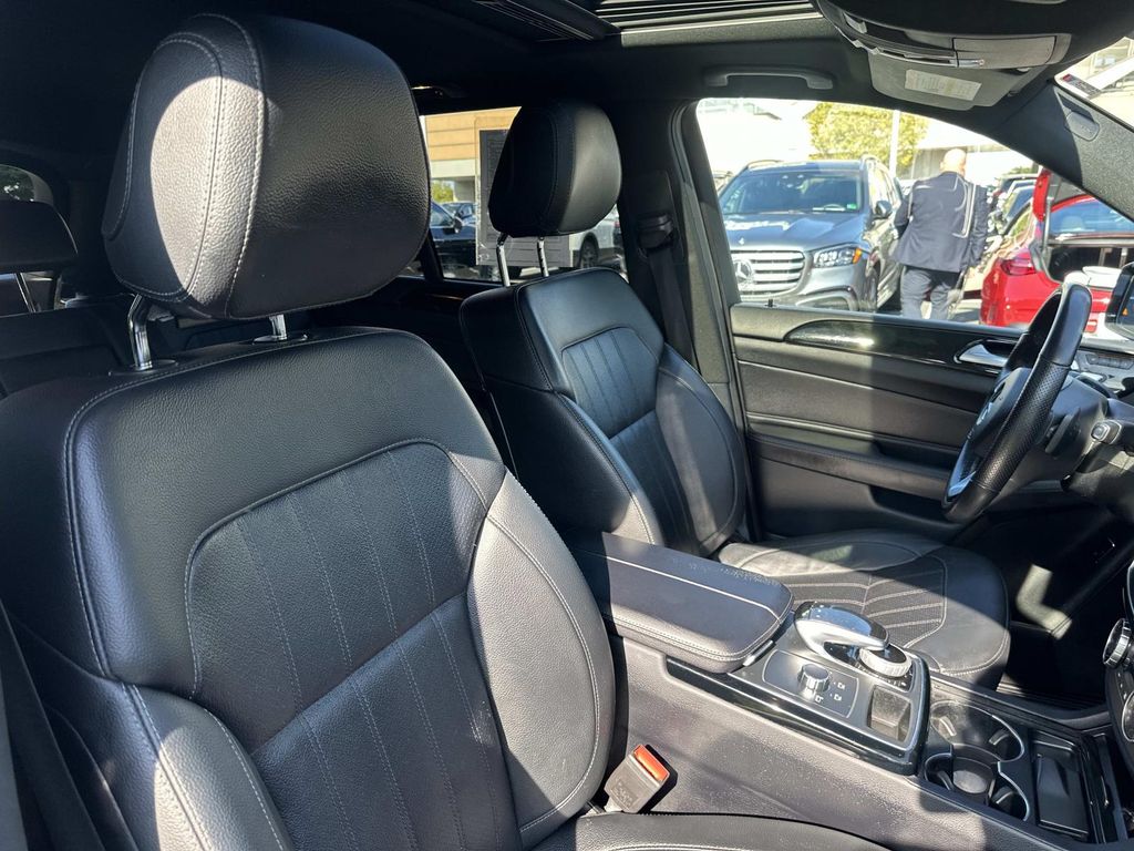 2017 Mercedes Benz GLE 350 photo 23