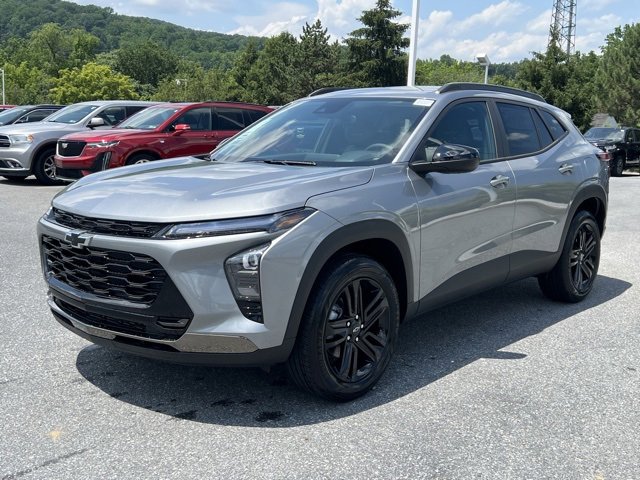 2025 Chevrolet Trax ACTIV photo 3
