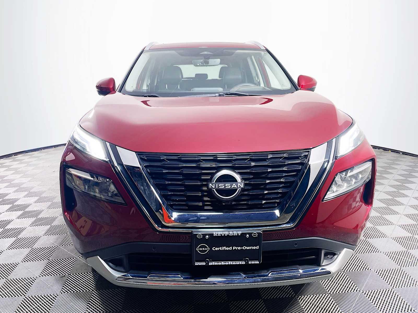 2023 Nissan Rogue Platinum photo 2