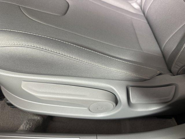 2025 Hyundai Elantra SEL Sport photo 10