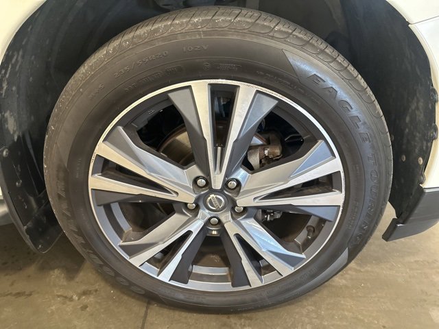 2019 Nissan Pathfinder Platinum photo 37