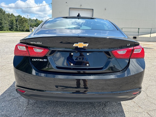 2024 Chevrolet Malibu 1LT photo 14