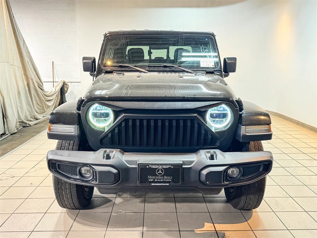 2022 Jeep Gladiator Altitude photo 11