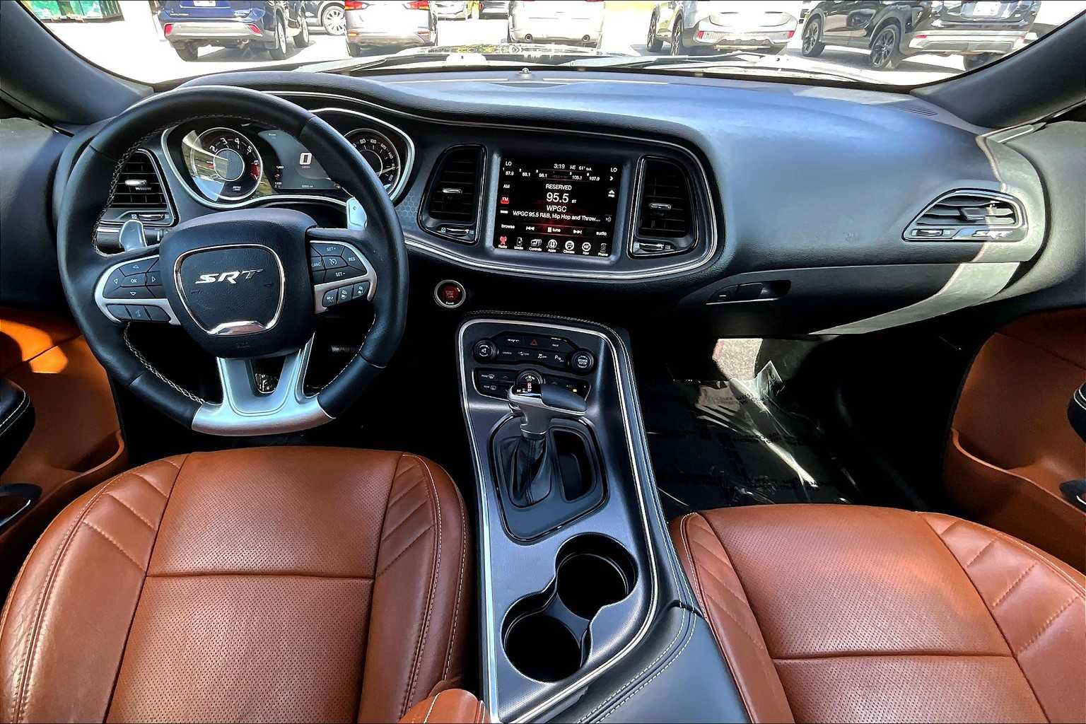 2016 Dodge Challenger SRT8 392 photo 15