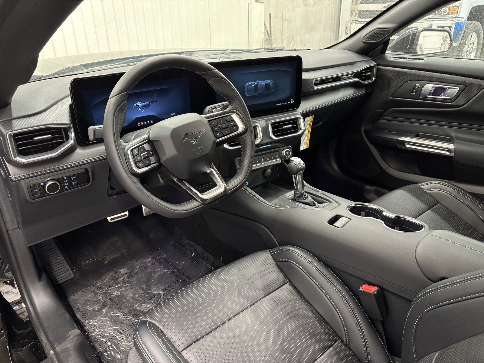 2025 Ford Mustang GT Premium photo 4