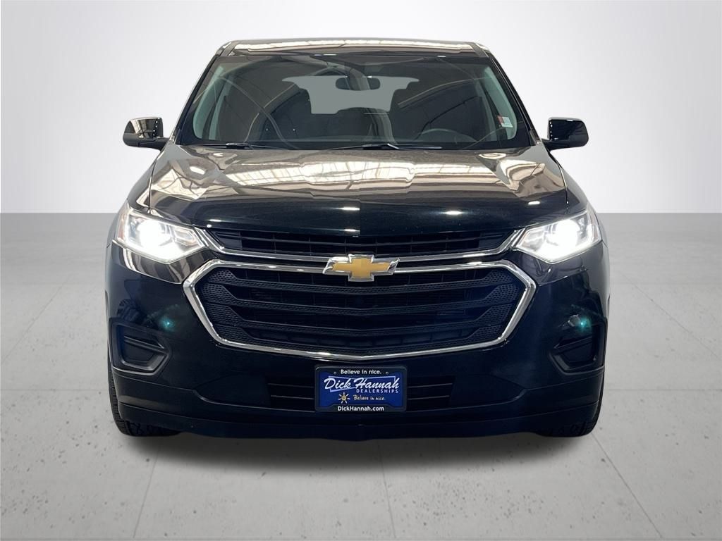 2021 Chevrolet Traverse LS photo 3